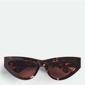 Angle Acetate Cat-Eye Sunglasses